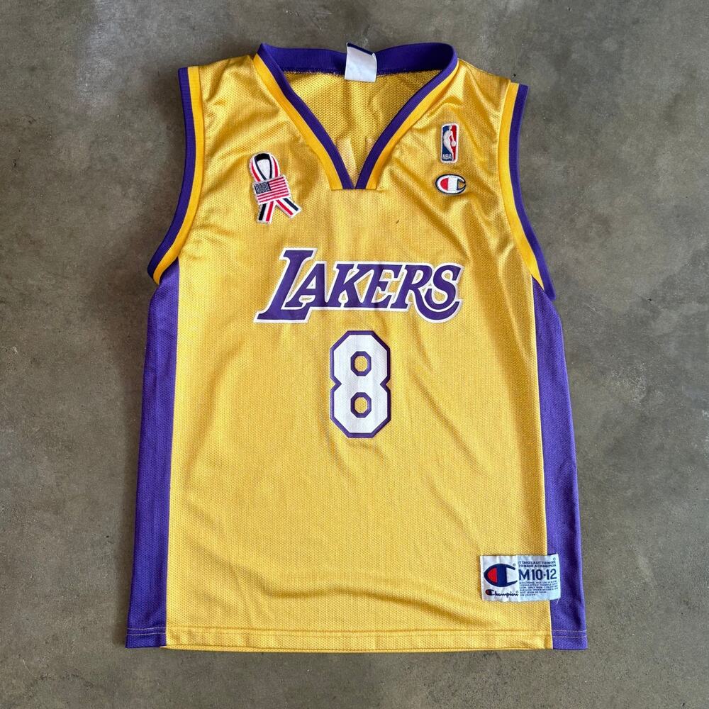 2001-2002 9/11 Tribute Lakers Kobe Bryant Jersey Sz Kids 10-12 M Champion